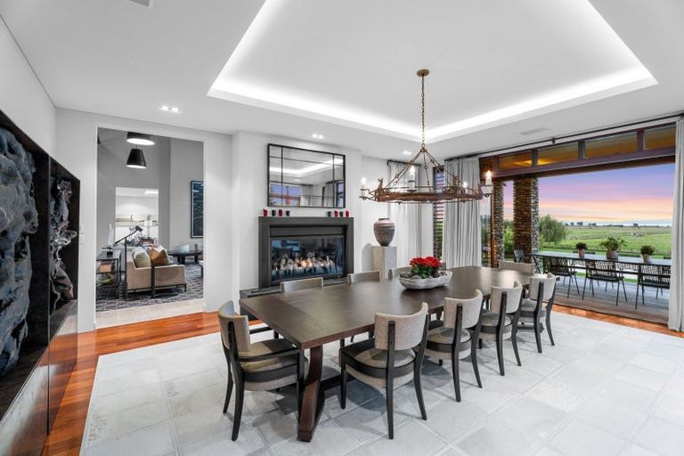 Photo of property in 42 Porterfield Road, Whitford, Howick, 2571