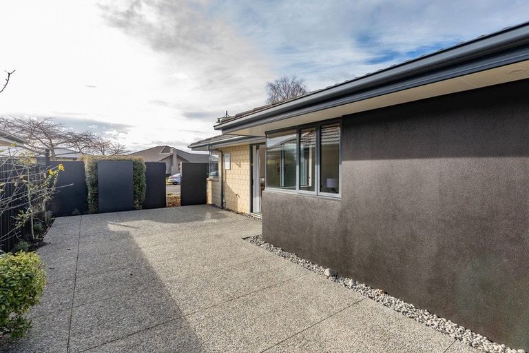 Photo of property in 16 Stark Place, Kaiapoi, 7630