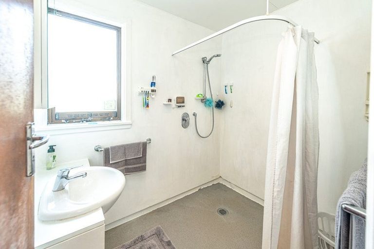 Photo of property in 15 Cornfoot Street, Castlecliff, Whanganui, 4501