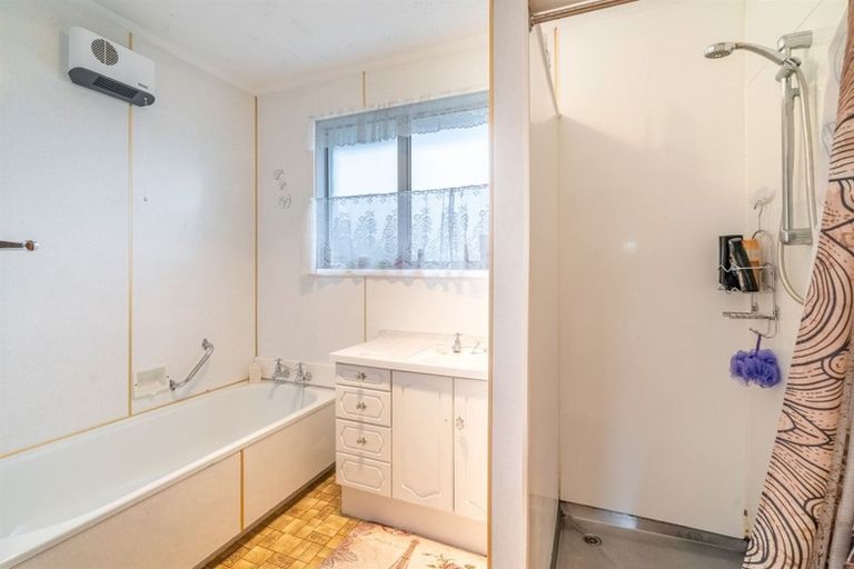 Photo of property in 3 Willis Street, Grasmere, Invercargill, 9810