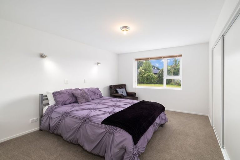 Photo of property in 8 Riverside Way, Amberley, 7410