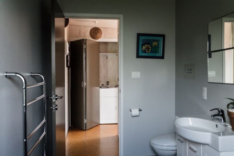 Photo of property in 36b Tasman Parade, Oakura, 4314