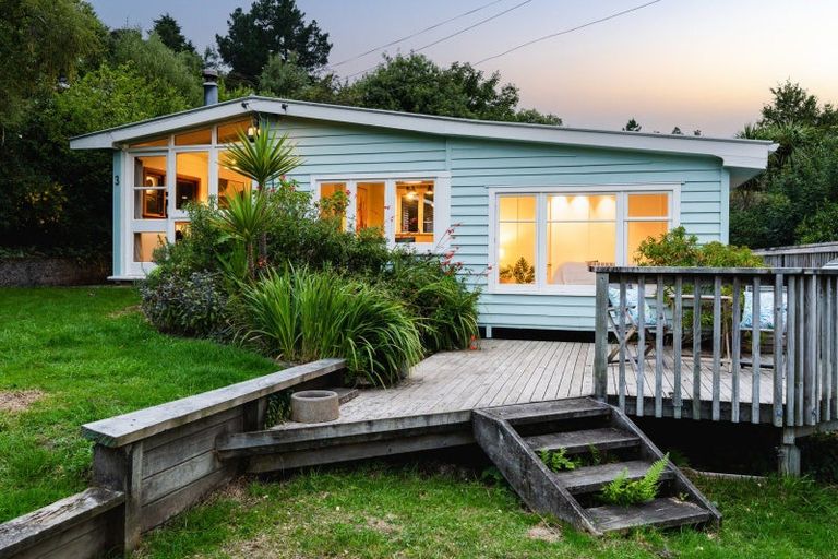 Photo of property in 3 Ridge Street, Purakaunui, Port Chalmers, 9081