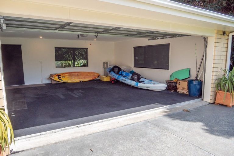 Photo of property in 2 Mako Street, Taupo Bay, Mangonui, 0494