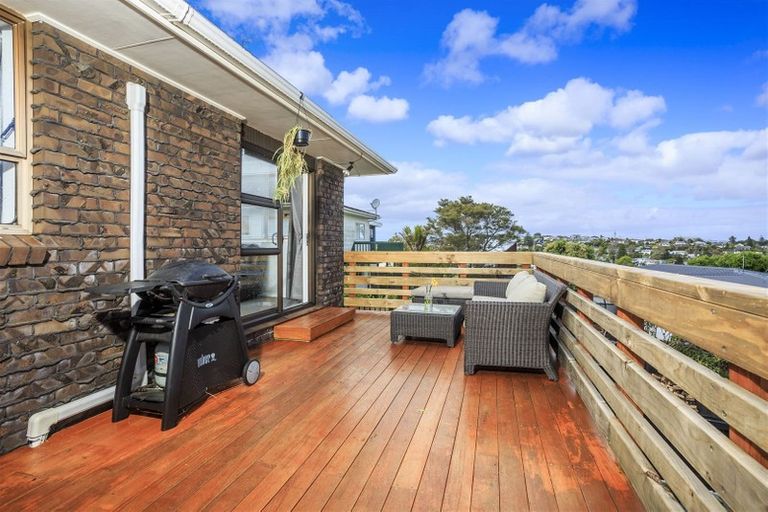 Photo of property in 2/41 Monarch Avenue, Hillcrest, Auckland, 0627