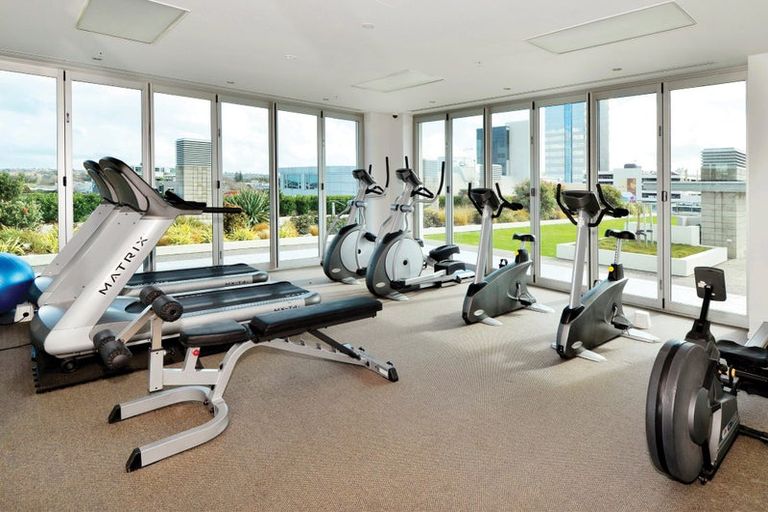 Photo of property in Sentinel Apartments, 501/3 Northcroft Street, Takapuna, Auckland, 0622