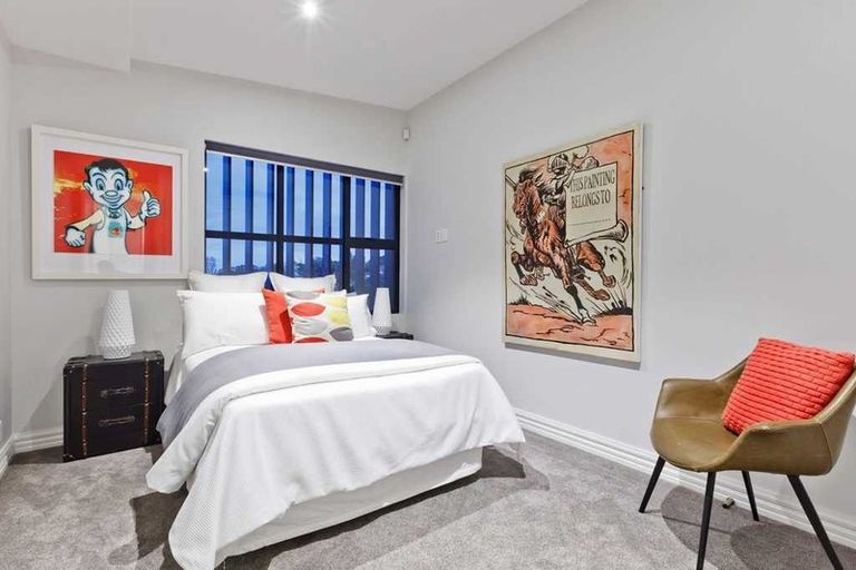 Photo of property in 109a Beach Road, Castor Bay, Auckland, 0620