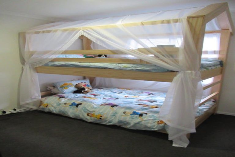 Photo of property in 109 Riverstone Drive, Riverstone Terraces, Upper Hutt, 5018