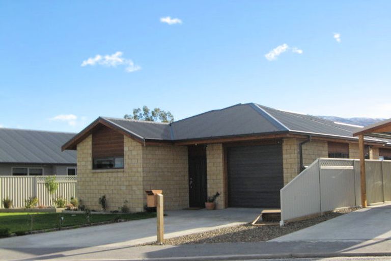 Photo of property in 12 Quarry Court, Cromwell, 9310