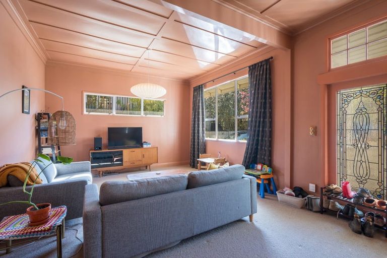 Photo of property in 106 Kawai Street, Nelson South, Nelson, 7010