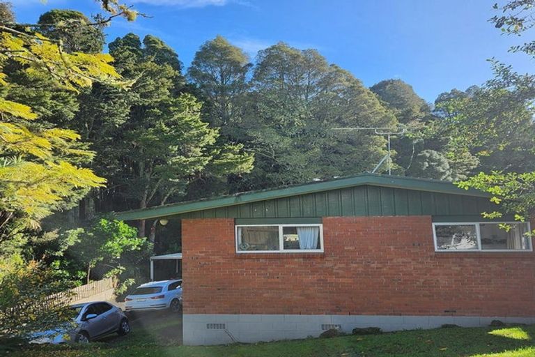 Photo of property in 69 Holland Road, Hillcrest, Auckland, 0627
