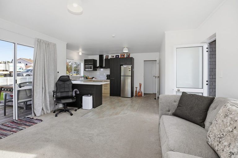 Photo of property in 2b Park Street, Paeroa, 3600
