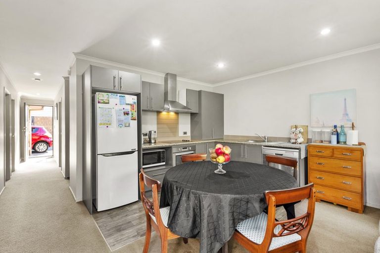 Photo of property in 9/31 Jones Crescent, Melville, Hamilton, 3206