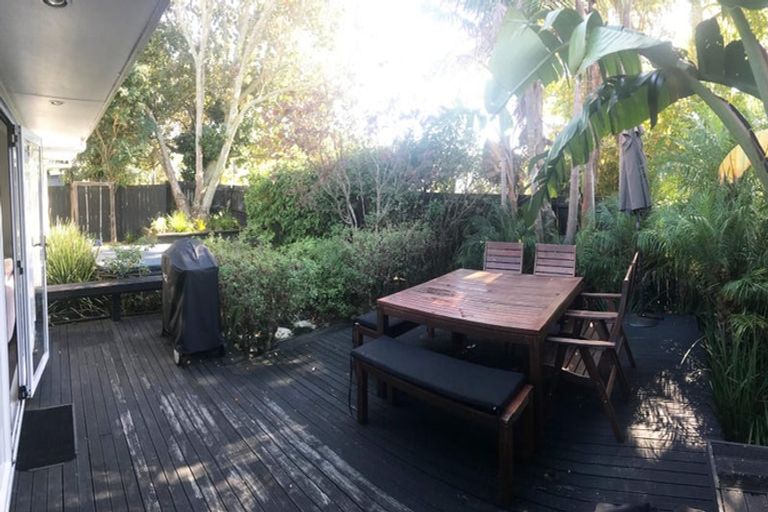 Photo of property in 86b Francis Street, Hauraki, Auckland, 0622