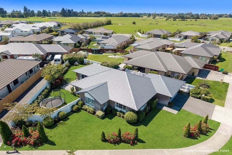 Photo of property in 6 Galatos Street, Rangiora, 7400