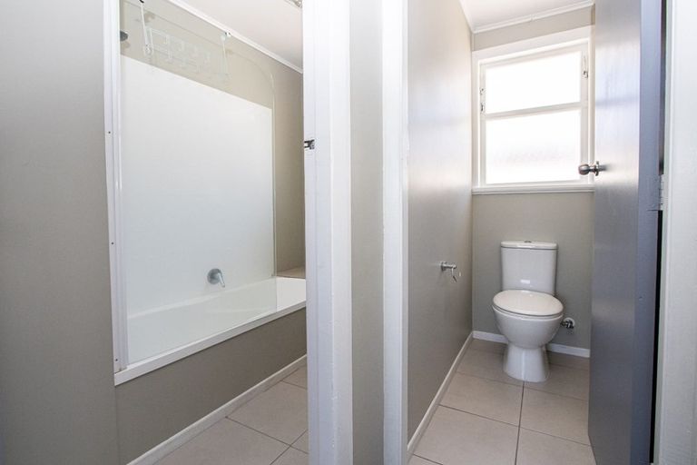 Photo of property in 41 Yvonne Street, Melville, Hamilton, 3206