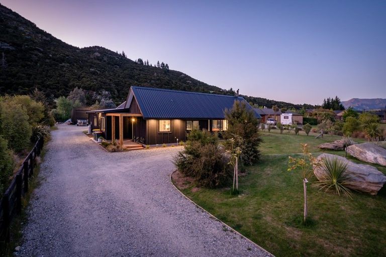 Photo of property in 1025 Aubrey Road, Albert Town, Wanaka, 9305