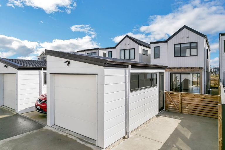Photo of property in 38 Corporal Street, Papakura, 2110