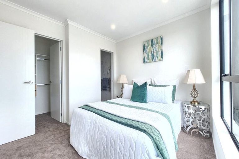 Photo of property in 104a Mahia Road, Manurewa, Auckland, 2102