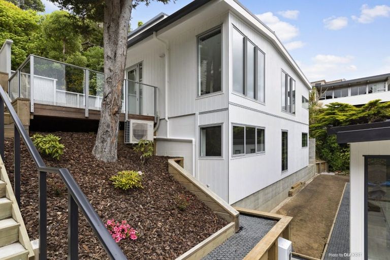 Photo of property in 83a Nevay Road, Miramar, Wellington, 6022