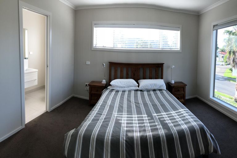 Photo of property in 1 Palm Grove, Waihi Beach, 3611