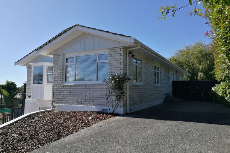 Photo of property in 9 Ruru Street, Waikanae, 5036