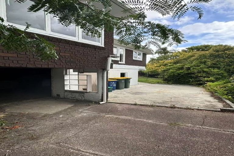 Photo of property in 10 Seaview Road, Milford, Auckland, 0620