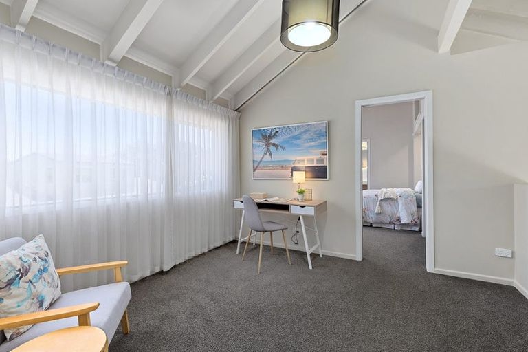 Photo of property in 170 Paremata Road, Paremata, Porirua, 5024