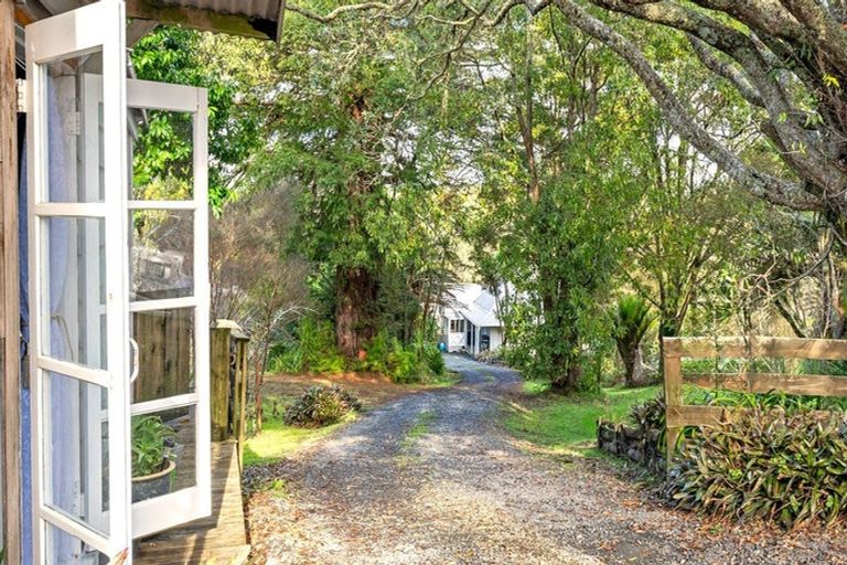 Photo of property in 1212 Pohuehue Road, Pohuehue, Warkworth, 0983