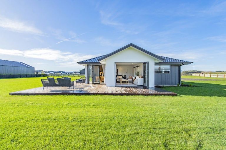 Photo of property in 145 Verdeco Boulevard, Lincoln, 7608