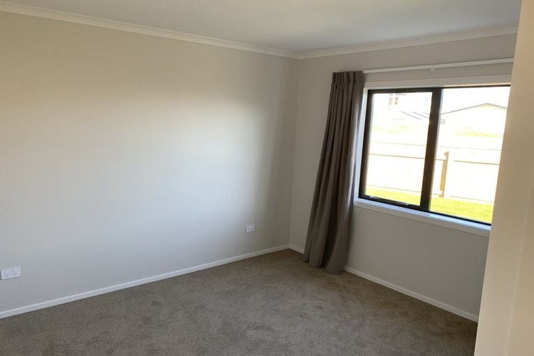 Photo of property in 3 Snappers Lane, Foxton Beach, Foxton, 4815