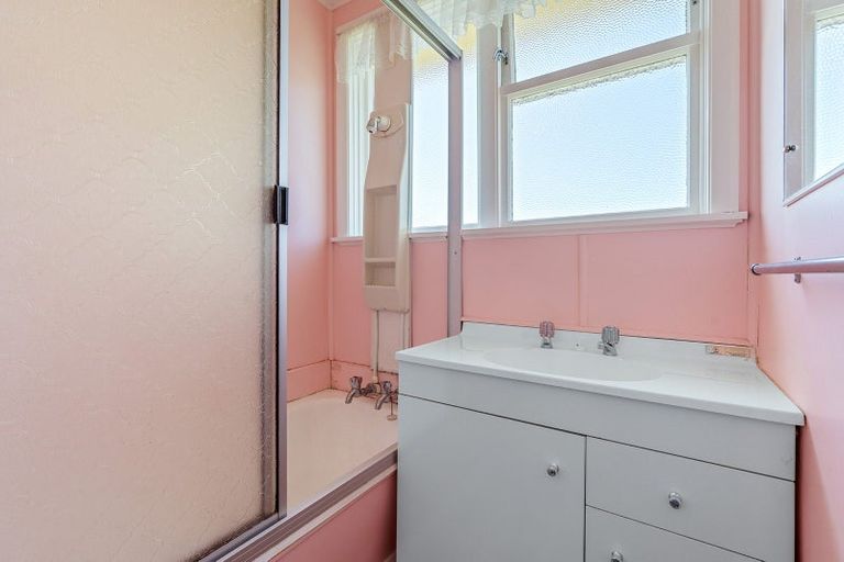 Photo of property in 1 Statham Street, Brockville, Dunedin, 9011