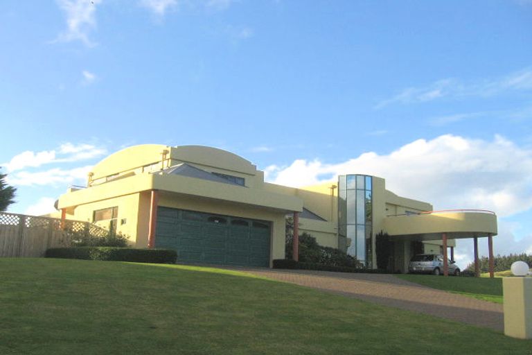 Photo of property in 5 Edmonds Drive, Otamatea, Whanganui, 4500