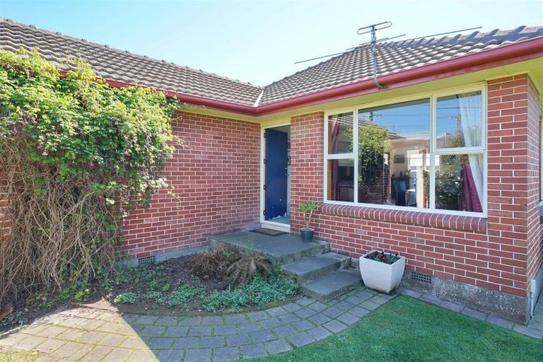 Photo of property in 1/48 Glenmore Avenue, Casebrook, Christchurch, 8051
