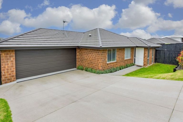 Photo of property in 1 Patu Way, Patumahoe, Pukekohe, 2679