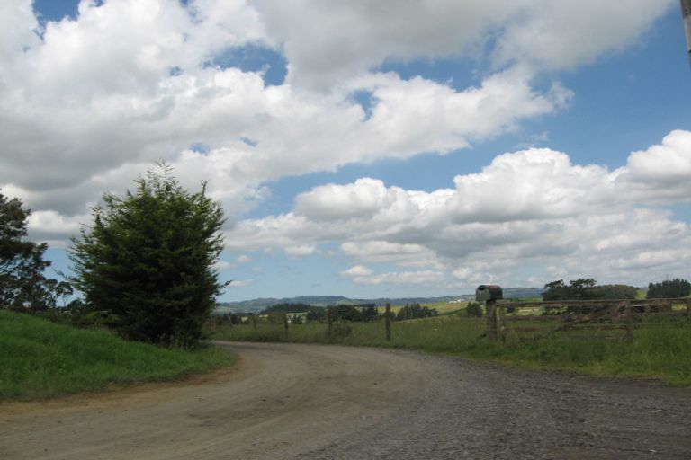 Photo of property in 47 Bycroft Road, Karaka, Drury, 2578