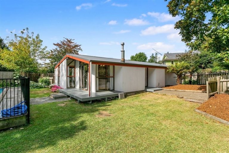 Photo of property in 66 Shakespeare Street, Leamington, Cambridge, 3432