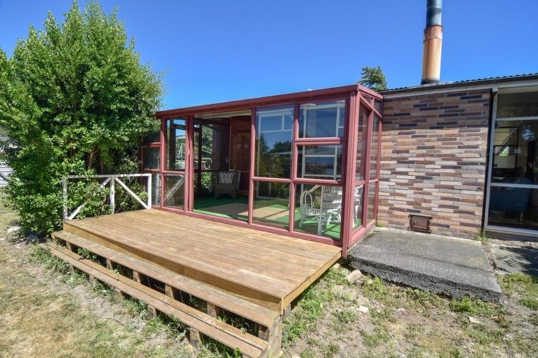 Photo of property in 22 Victoria Street, Carterton, 5713