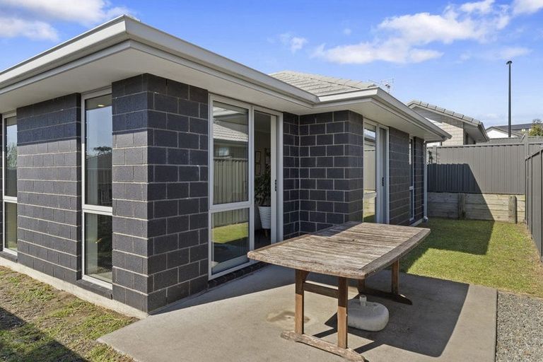 Photo of property in 70 Sentinel Avenue, Omokoroa, 3114