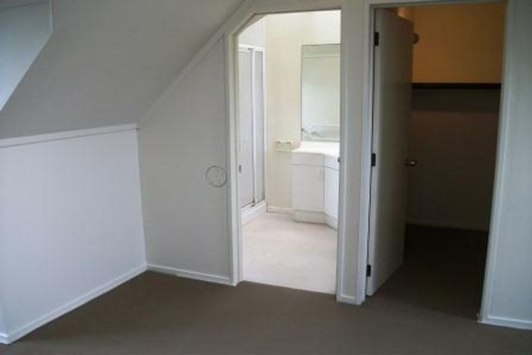 Property details for 2/7a Selbourne Street, Grey Lynn, Auckland, 1021