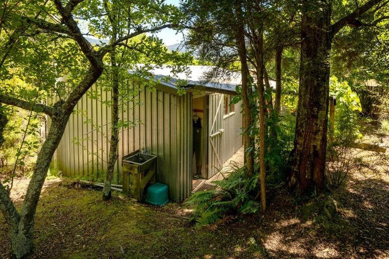 Photo of property in 285 Taupahi Road, Turangi, 3334