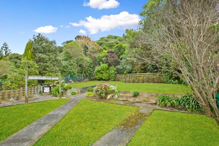 Photo of property in 86 Rawhiti Road, Pukerua Bay, 5026