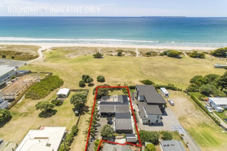 Photo of property in 1021a Papamoa Beach Road, Papamoa Beach, Papamoa, 3118