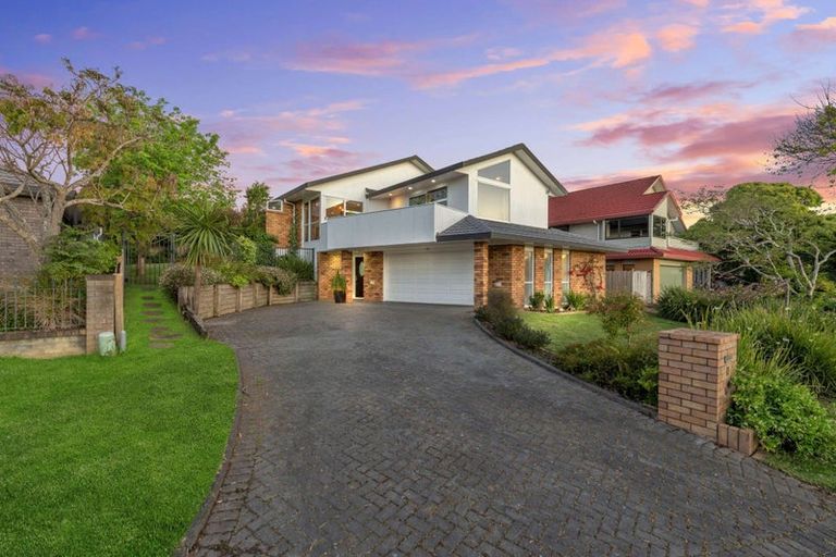 Photo of property in 11 Ayrshire Place, Somerville, Auckland, 2014