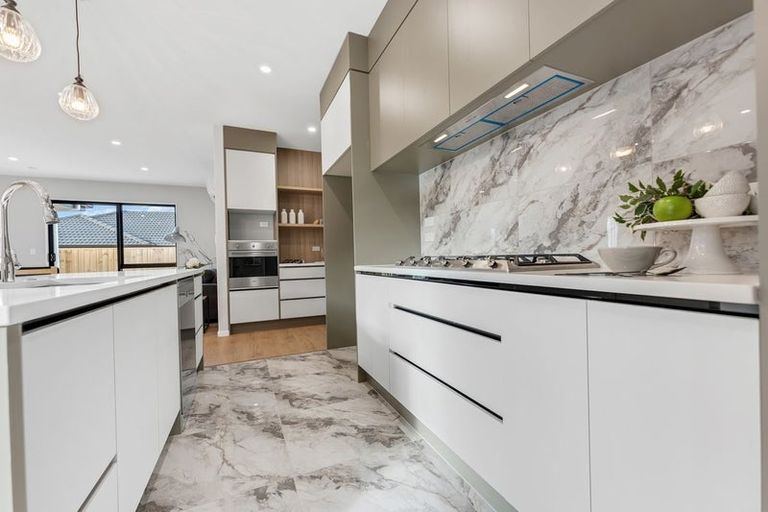 Photo of property in 6 Clendon Court, Pokeno, 2402