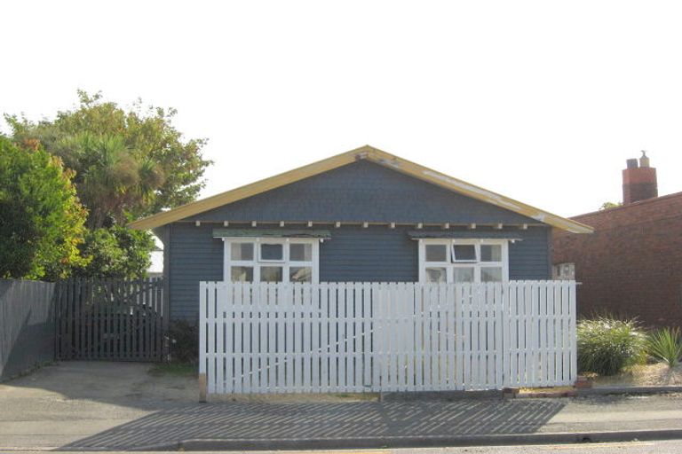 Photo of property in 35 Barbour Street, Waltham, Christchurch, 8011