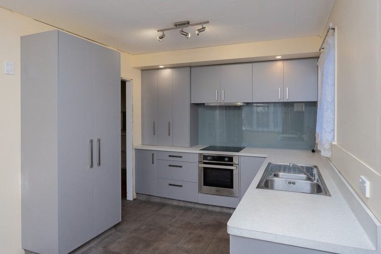 Photo of property in 475 Te Moana Road, Waikanae, 5036