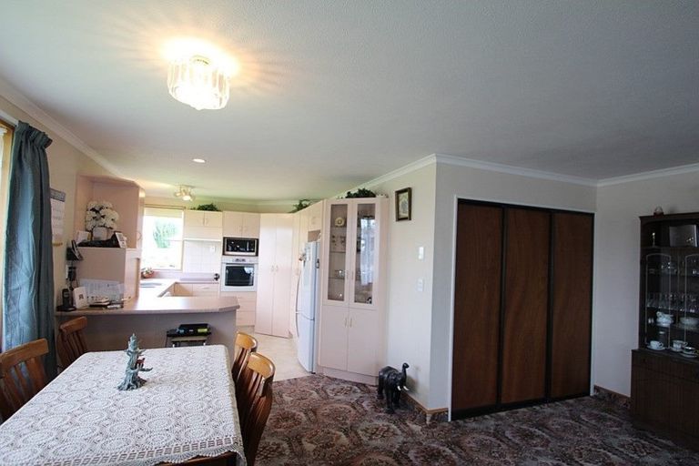 Photo of property in 128 Broughton Street, Gore, 9710