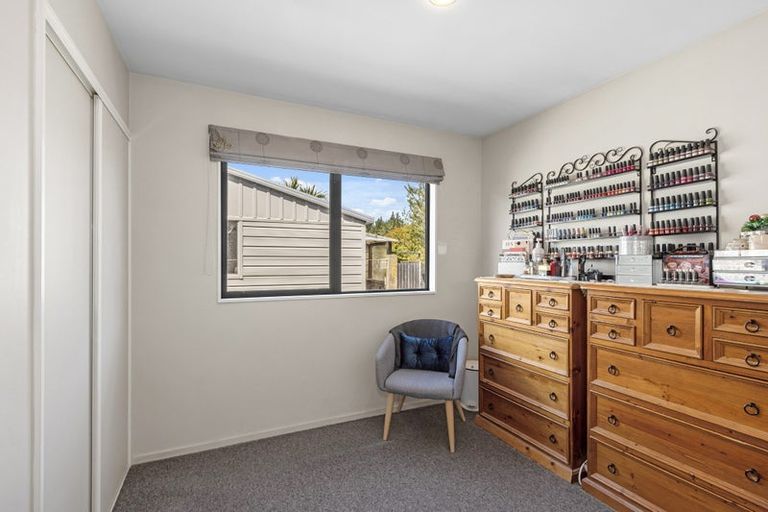 Photo of property in 1 Pine Avenue, Kainga, Christchurch, 8083