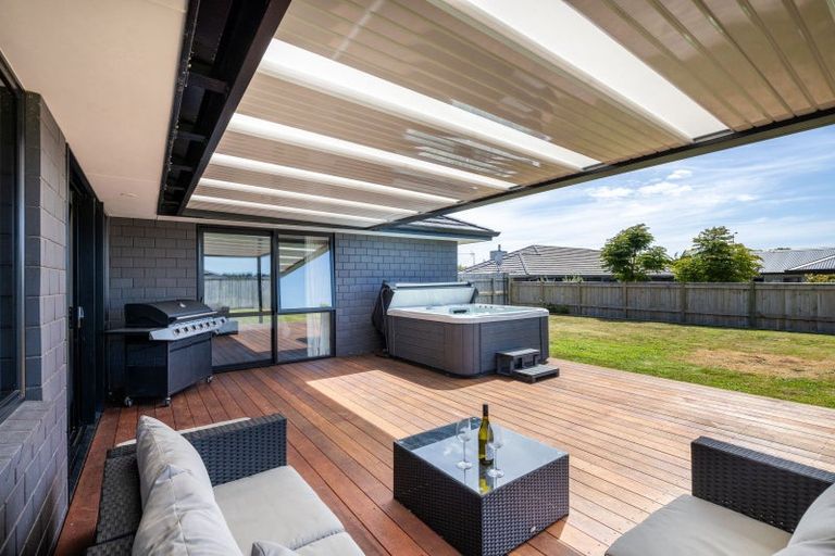 Photo of property in 15 Longstaff Drive, Bell Block, New Plymouth, 4312